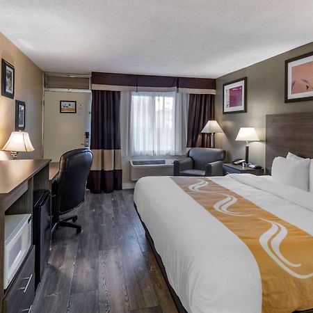 Quality Inn On Historic Route 66 Барстоу Екстериор снимка
