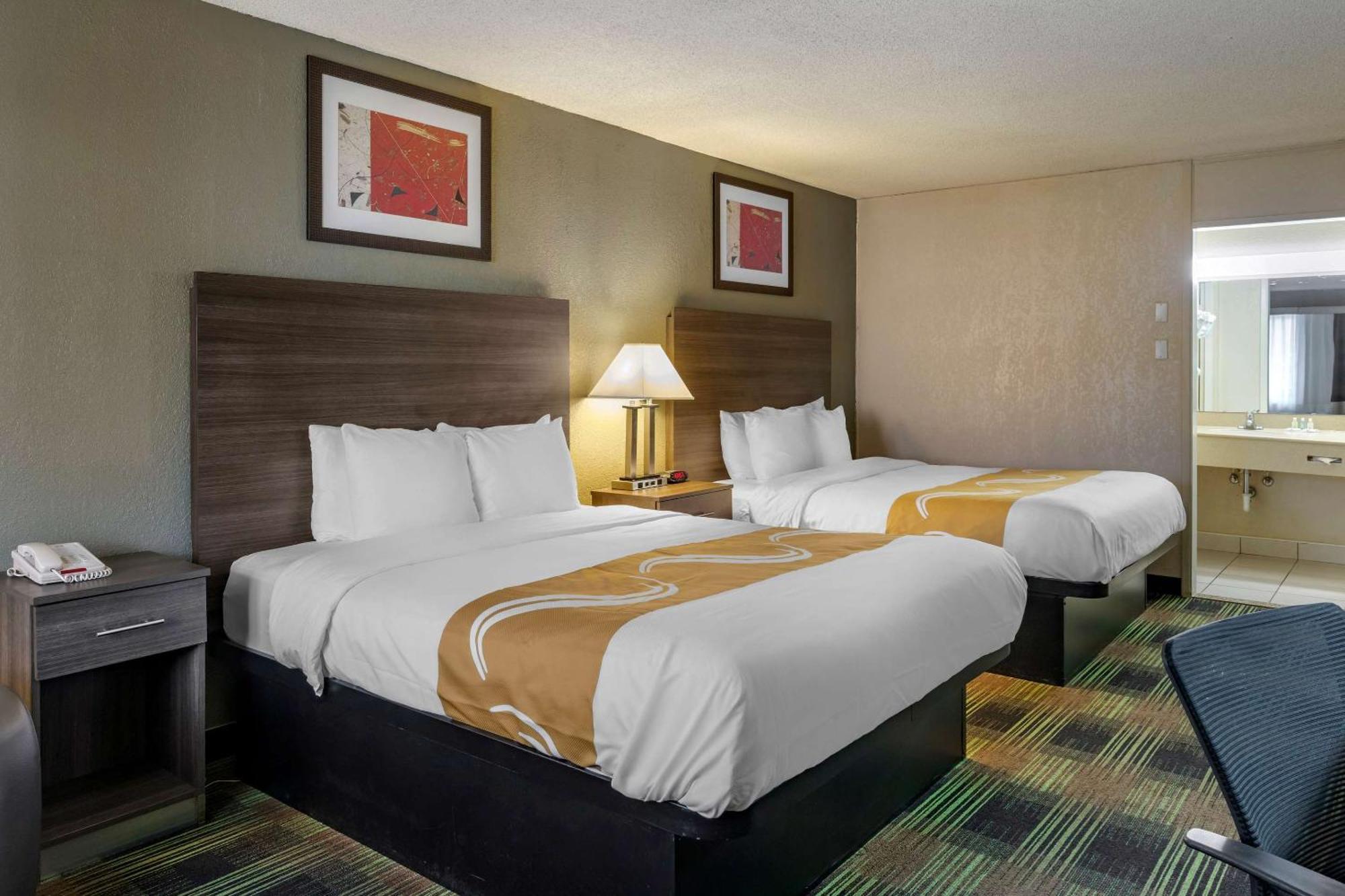 Quality Inn On Historic Route 66 Барстоу Екстериор снимка