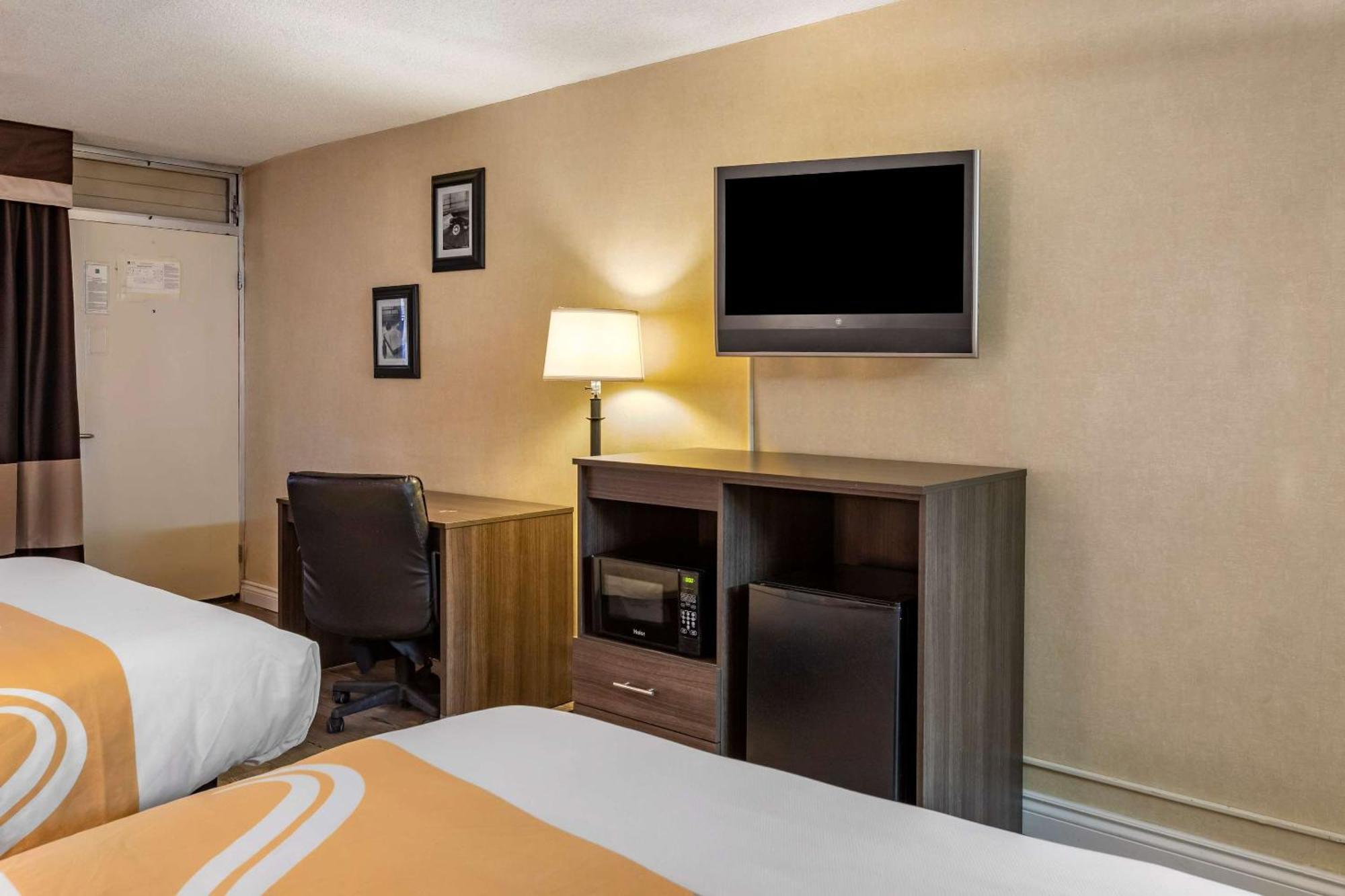 Quality Inn On Historic Route 66 Барстоу Екстериор снимка