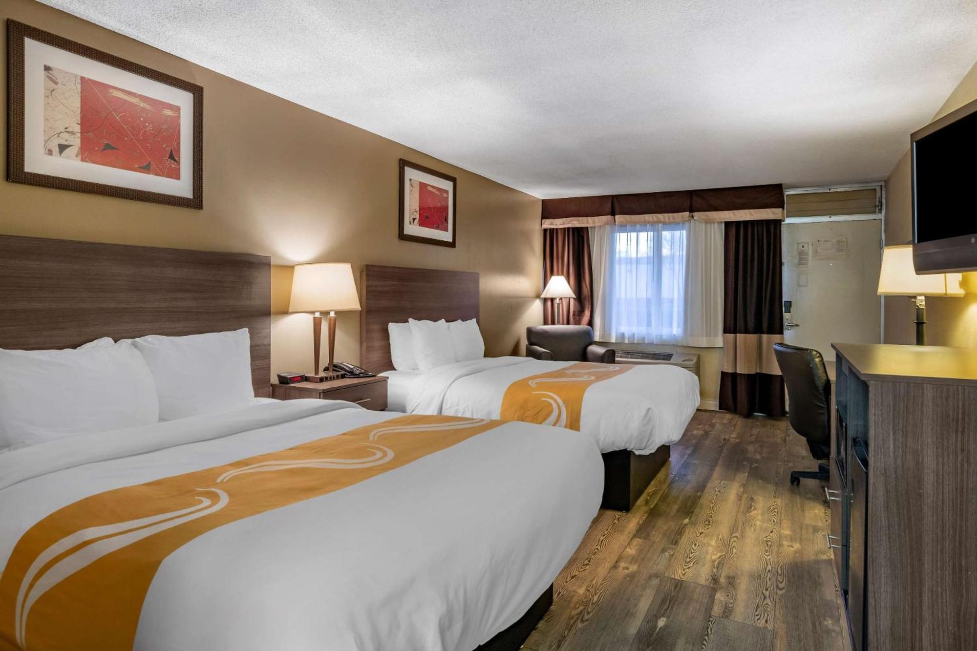 Quality Inn On Historic Route 66 Барстоу Екстериор снимка
