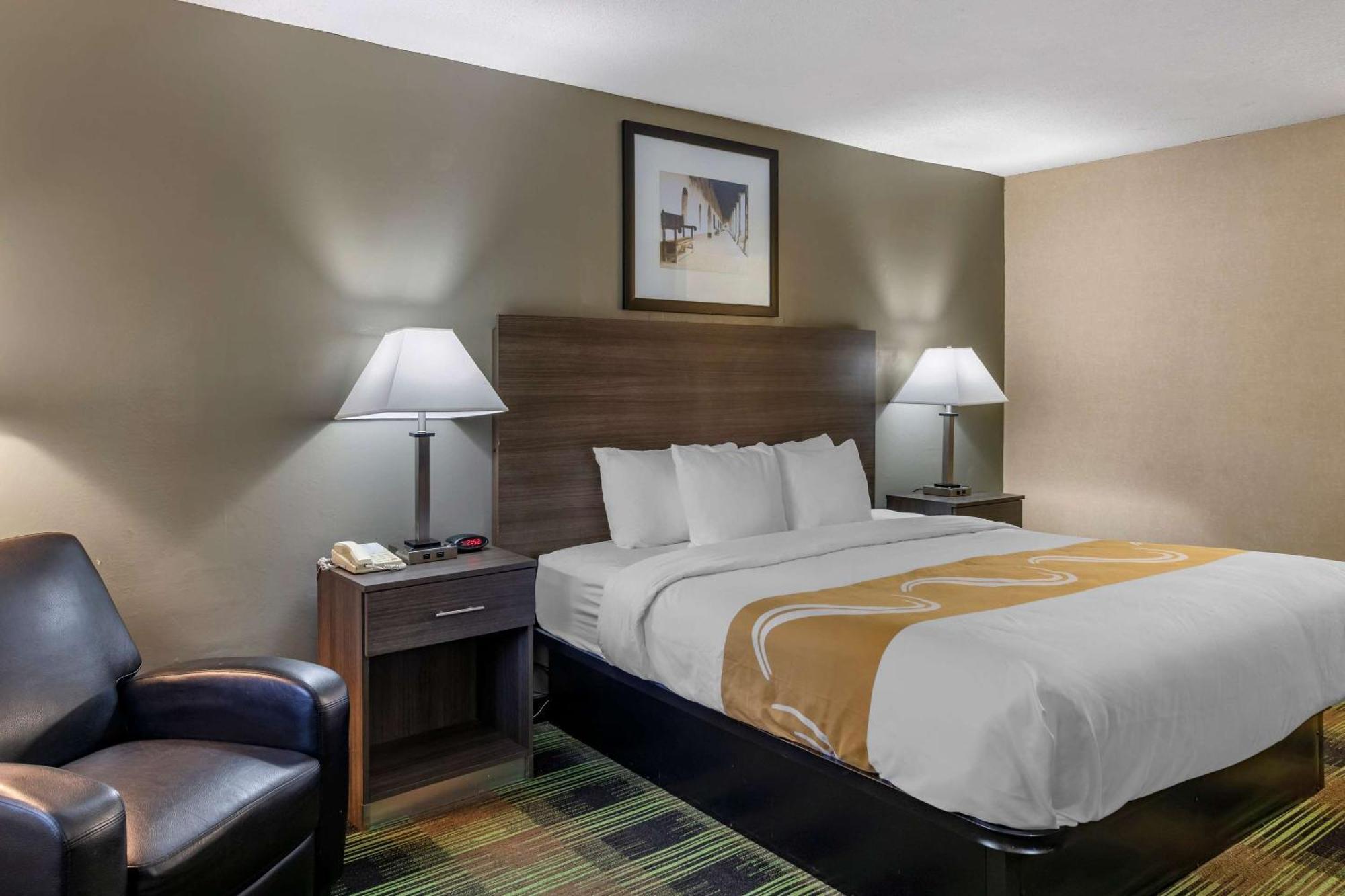 Quality Inn On Historic Route 66 Барстоу Екстериор снимка